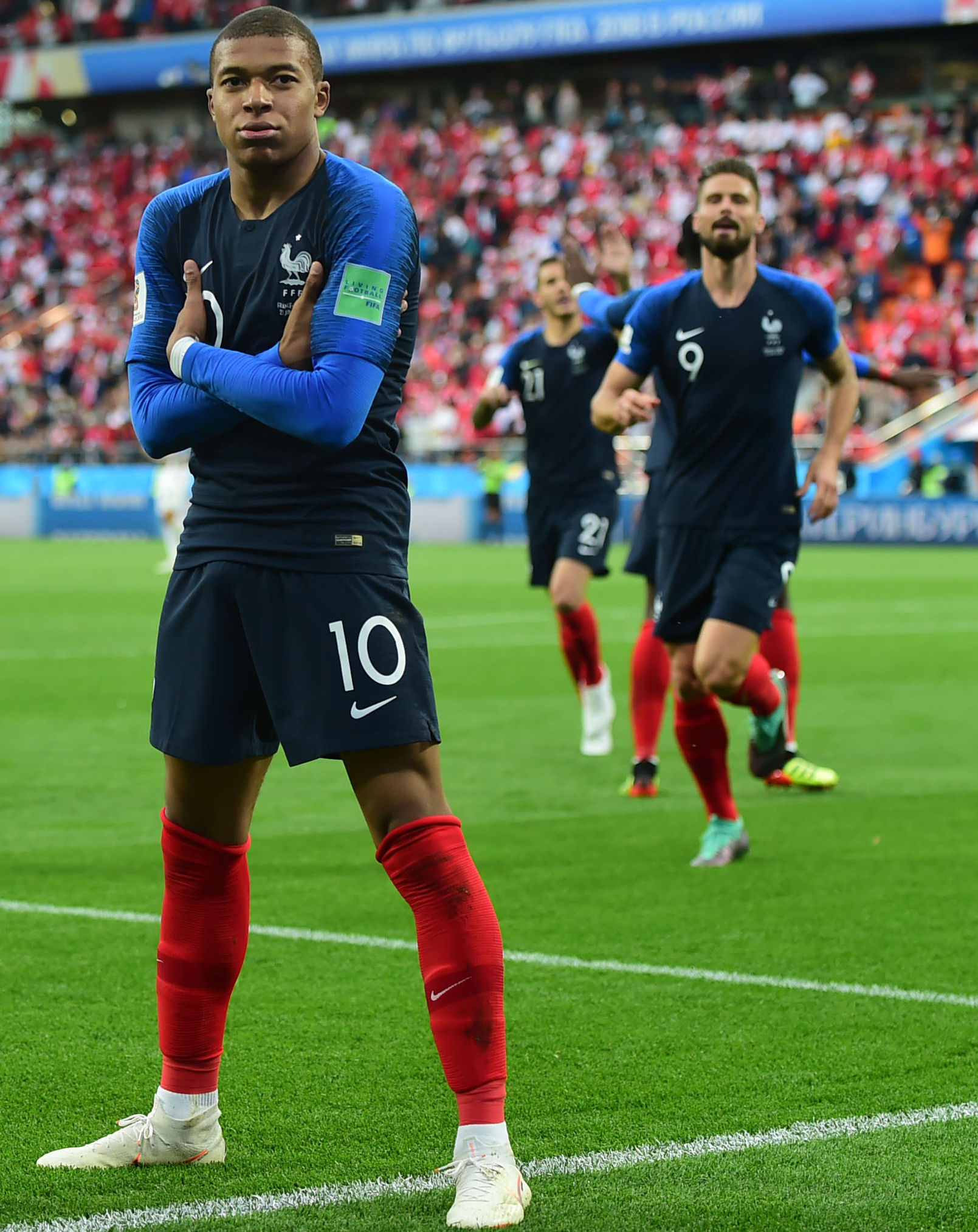 虽然成绩不 虽然成绩不